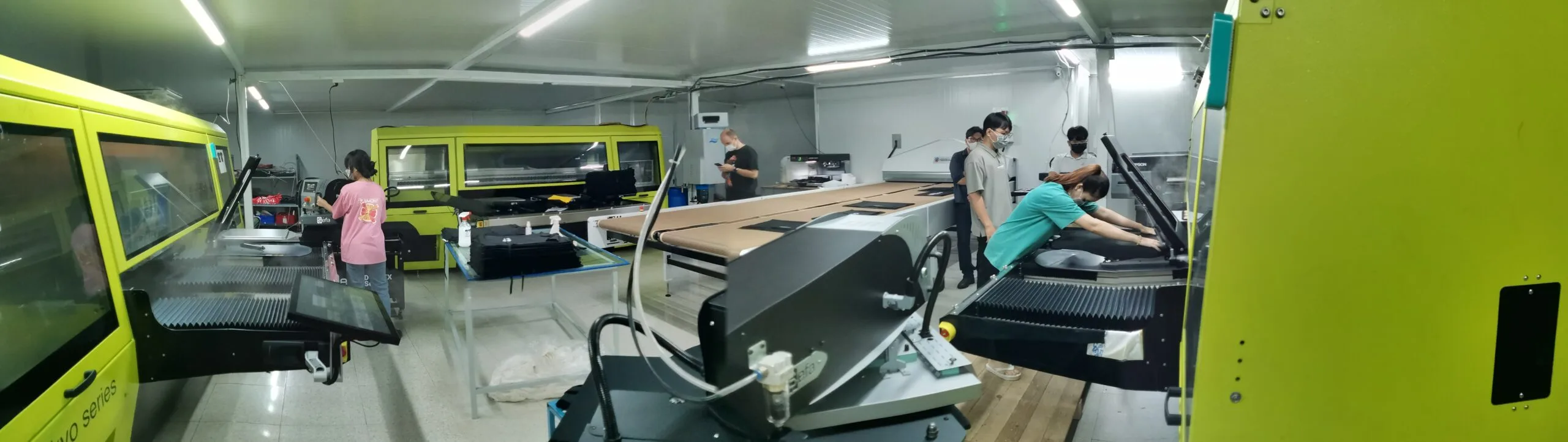 Цифровая печать DTG / DTF на футболах